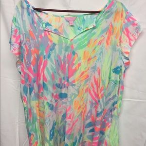 Lilly top